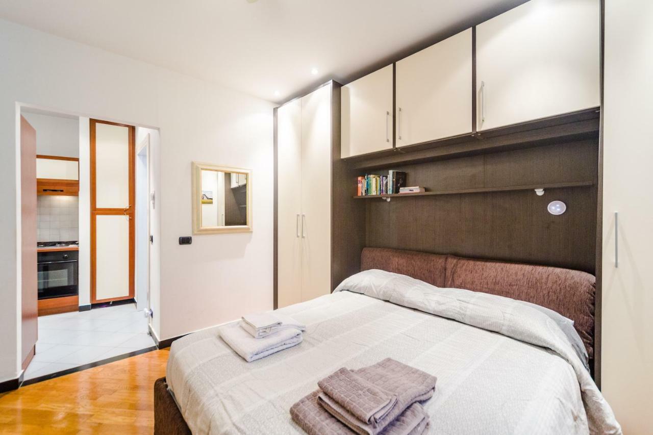 Old Port Apartment 4 Beds Генуя Екстер'єр фото